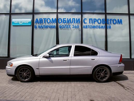Купить Волво С60 2004г.