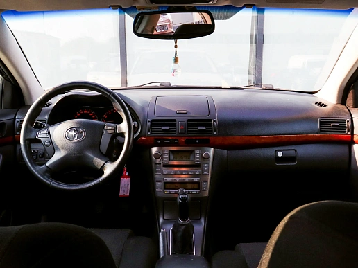 Купить Тойота Авенсис 2007г.