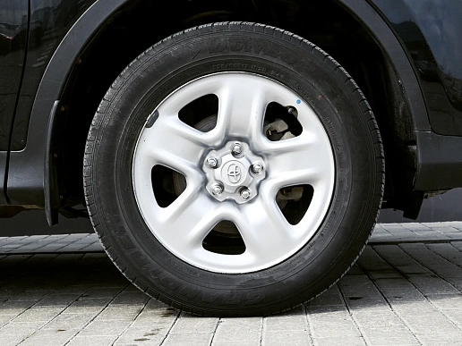 Купить Тойота Новый RAV4 2015г.