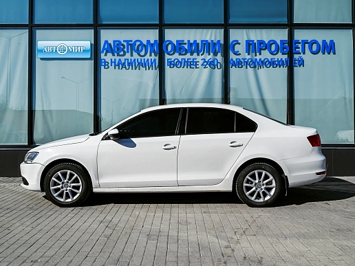 Купить Фольксваген ДЖетта 2013г.