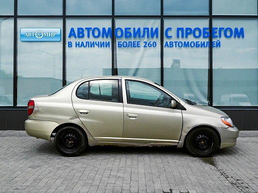 Купить Тойота Платз 2000г.