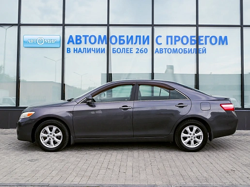 Купить Тойота Камрй 2011г.