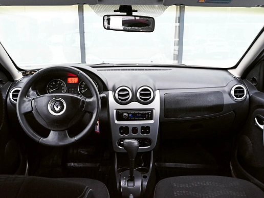 Купить Рено Сандеро 2012г.