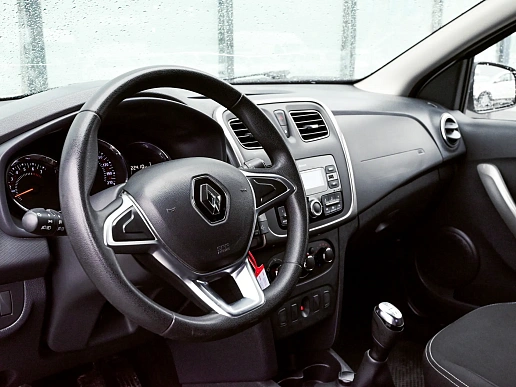 Купить Рено Сандеро 2021г.