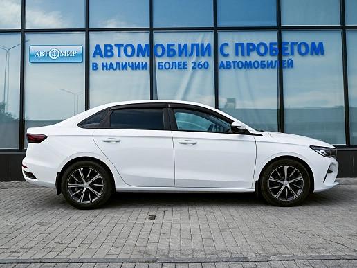 Купить Джили Емгранд 2023г.