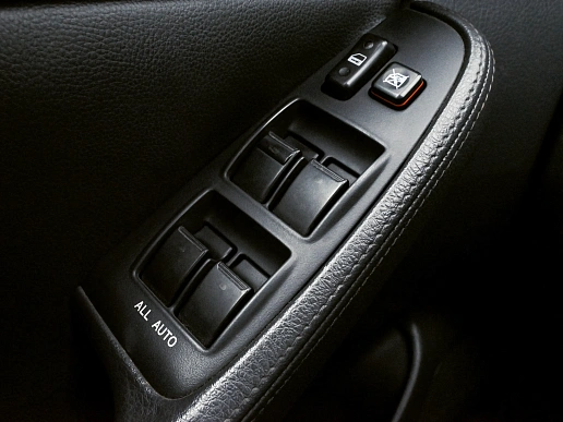 Купить Тойота Авенсис 2007г.