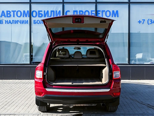 Купить ДЖип Компасс 2012г.