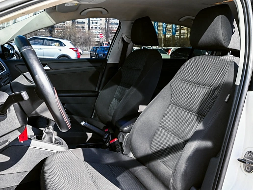 Купить Фольксваген ДЖетта 2013г.