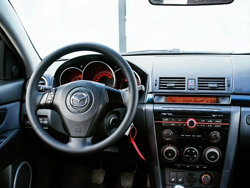 Купить Мазда Mazda 3 2007г.