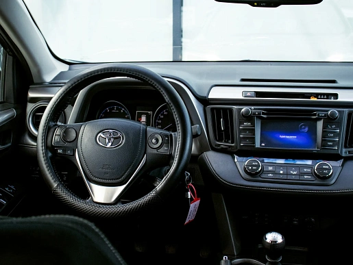 Купить Тойота Новый RAV4 2016г.
