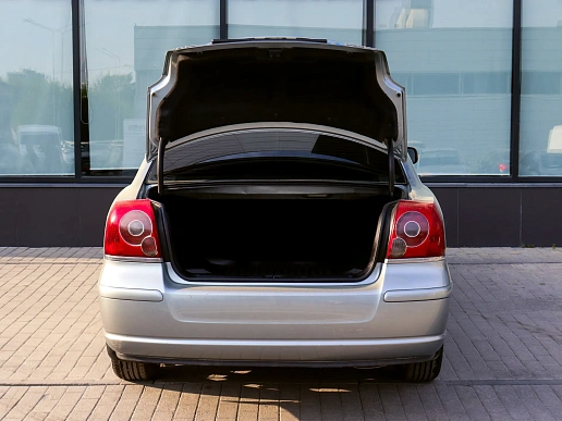 Купить Тойота Авенсис 2007г.
