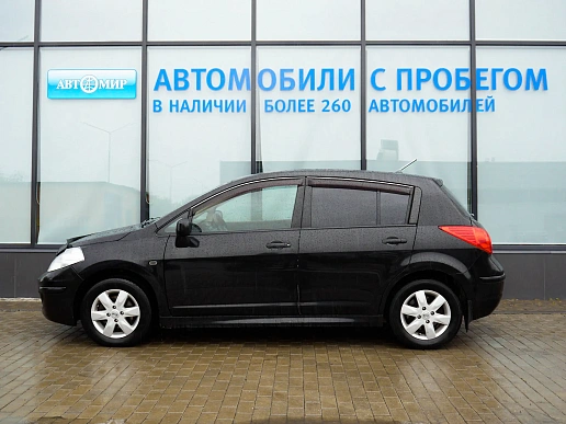 Купить Ниссан Тиида 2011г.