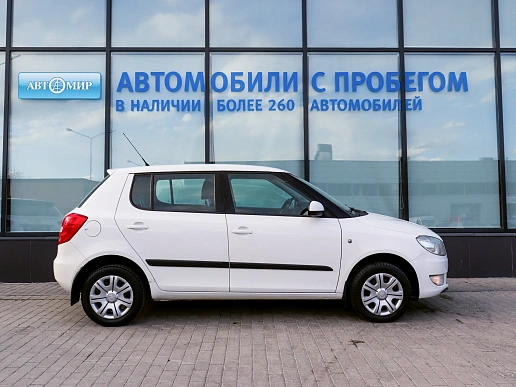 Купить Шкода Фабиа 2013г.