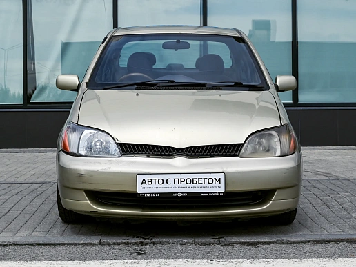 Купить Тойота Платз 2000г.