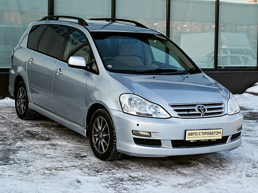 Купить Тойота Ипсум 2004г.