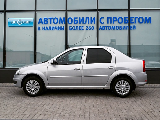 Купить Рено Логан 2012г.