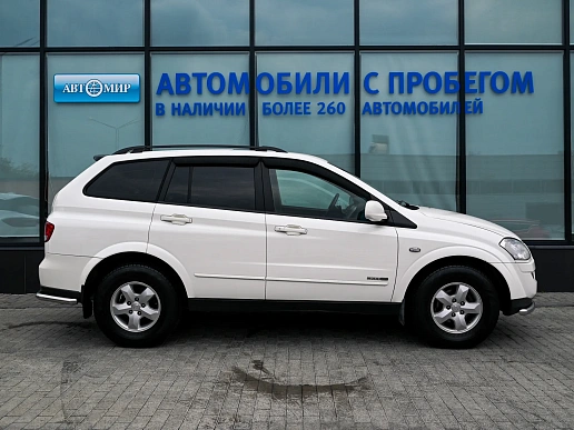 Купить СсанджЁнг Кйрон 2014г.