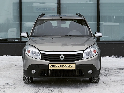 Купить Рено Сандеро 2012г.