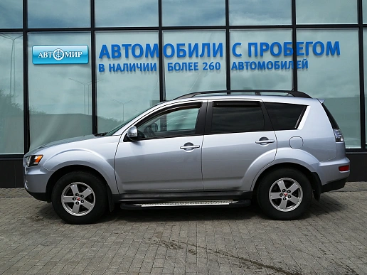 Купить Митсубиси Оутлендер 2011г.