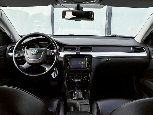 Купить Шкода Суперб 2011г.