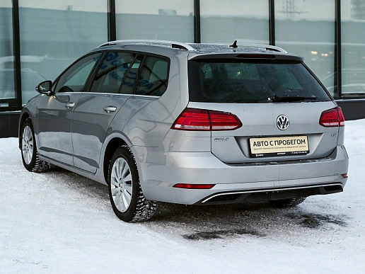 Купить Фольксваген Голф 2018г.