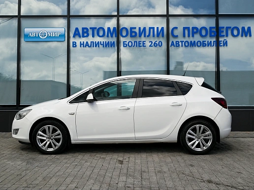 Купить Опель Астра 2011г.