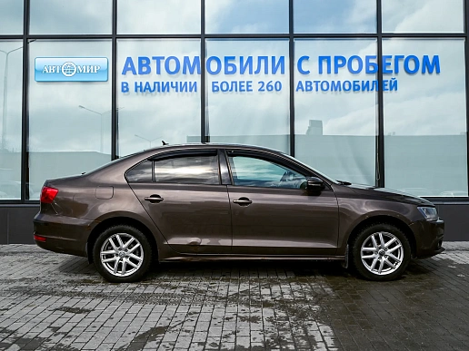 Купить Фольксваген ДЖетта 2012г.