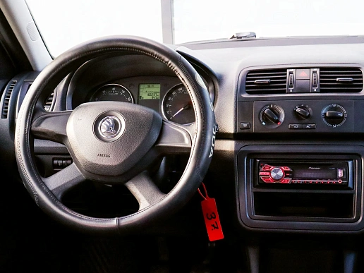 Купить Шкода Фабиа 2013г.