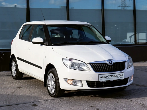 Купить Шкода Фабиа 2013г.
