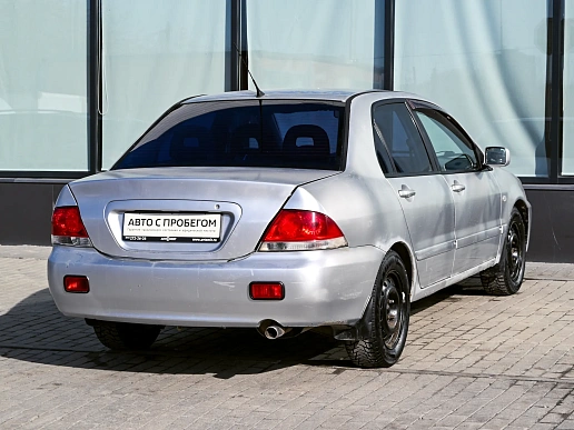 Купить Митсубиси Лансер 2004г.