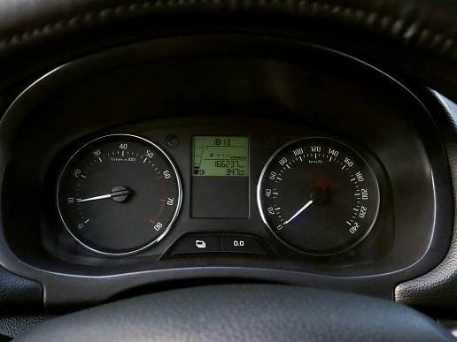 Купить Шкода Фабиа 2013г.