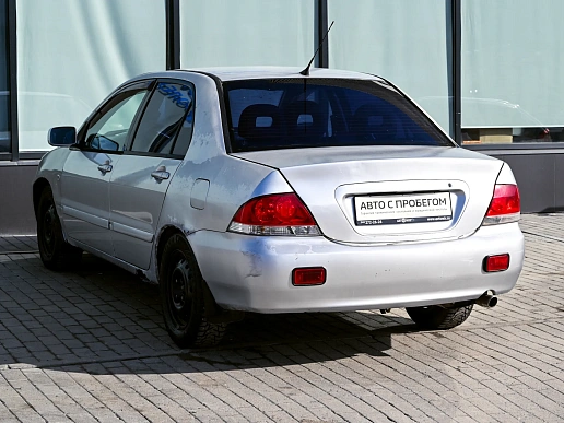 Купить Митсубиси Лансер 2004г.