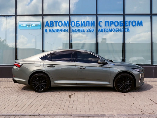 Купить Джили Префасе 2024г.