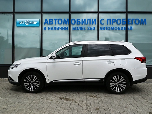 Купить Митсубиси Оутлендер 2018г.