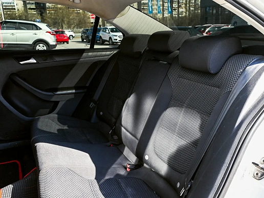 Купить Фольксваген ДЖетта 2013г.