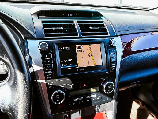 Купить Тойота Камрй 2012г.