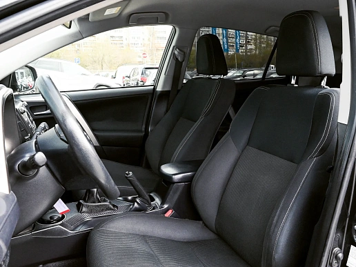 Купить Тойота Новый RAV4 2015г.