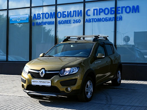 Купить Рено Сандеро 2015г.
