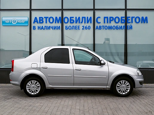 Купить Рено Логан 2012г.