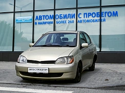 Купить Тойота Платз 2000г.