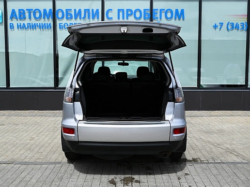 Купить Митсубиси Оутлендер 2011г.