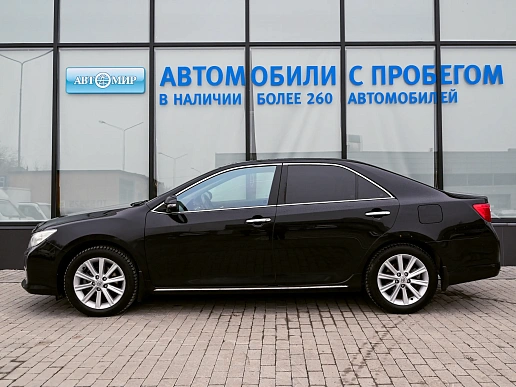 Купить Тойота Камрй 2013г.