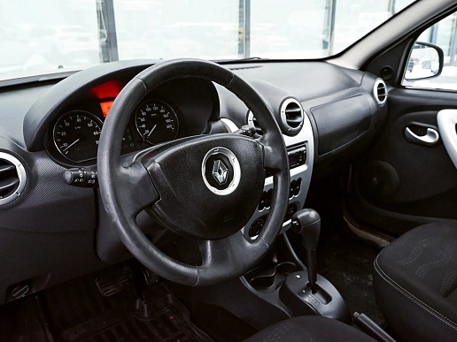 Купить Рено Сандеро 2012г.