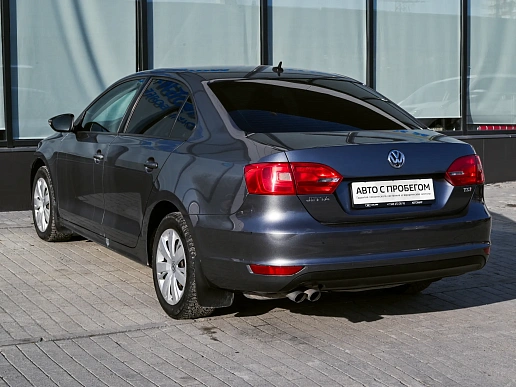 Купить Фольксваген ДЖетта 2013г.